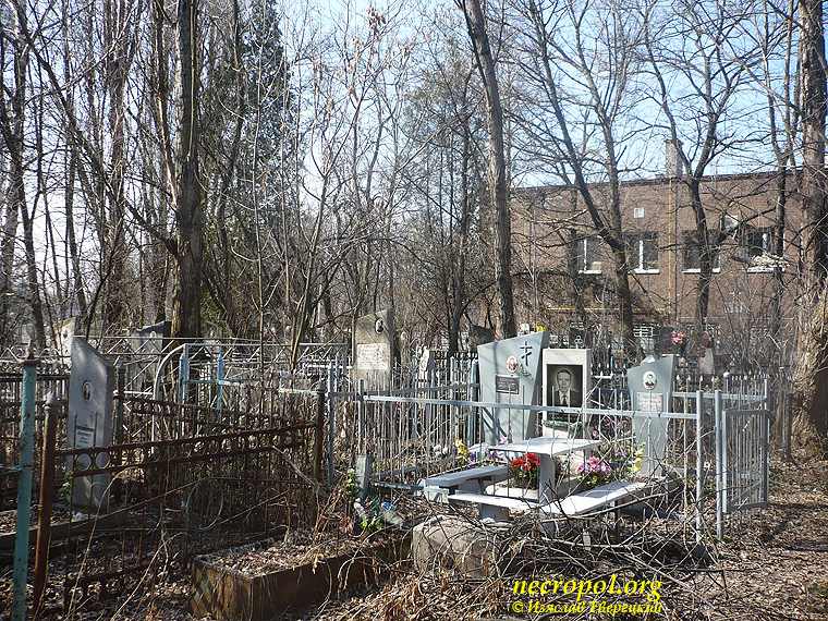 Вид Запорожского кладбища; фото Изяслава Тверецкого, апрель 2012 г.