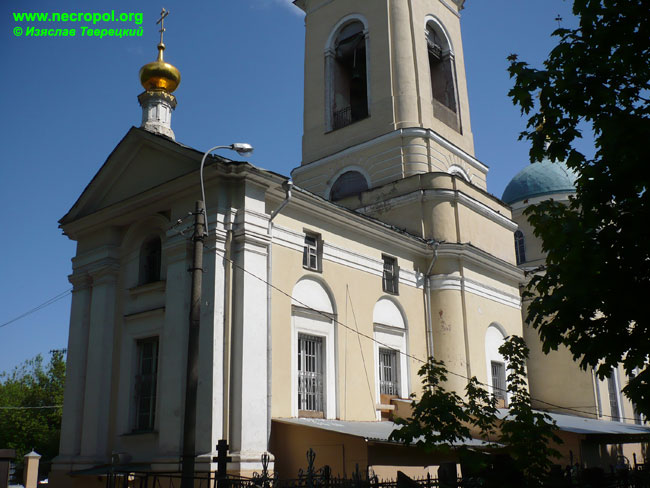 Церковь на Калитниковском кладбище; фото Изяслава Тверецкого, май 2009 г.