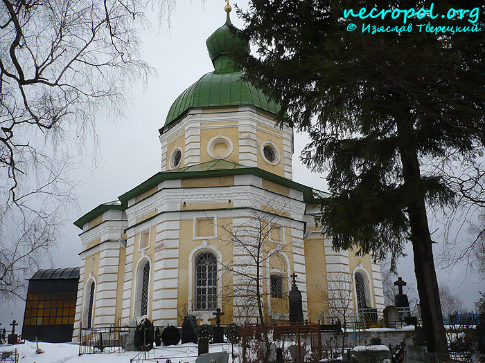 Храм Иоанна Богослова на Иоанно-Богословском кладбище; фото Изяслава Тверецкого, декабрь 2009 г.